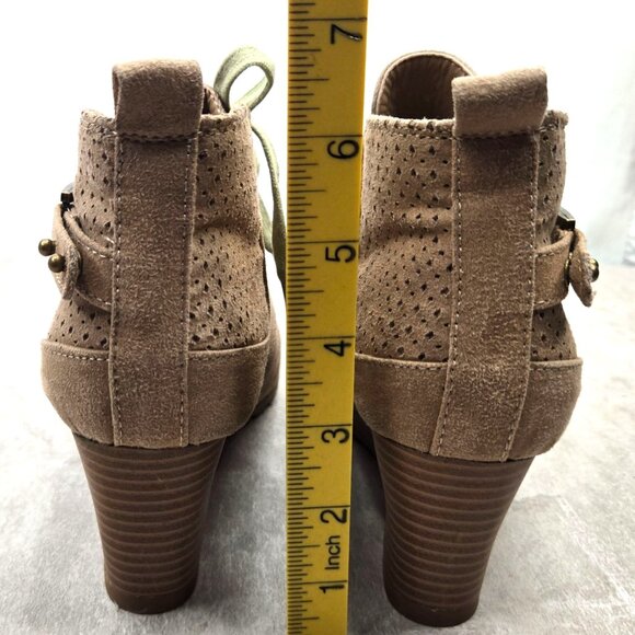 Lace Up Ankle Wedge Boots Size 7 Tan Beige Buckle Moto Grunge Desert Booties - Picture 4 of 9